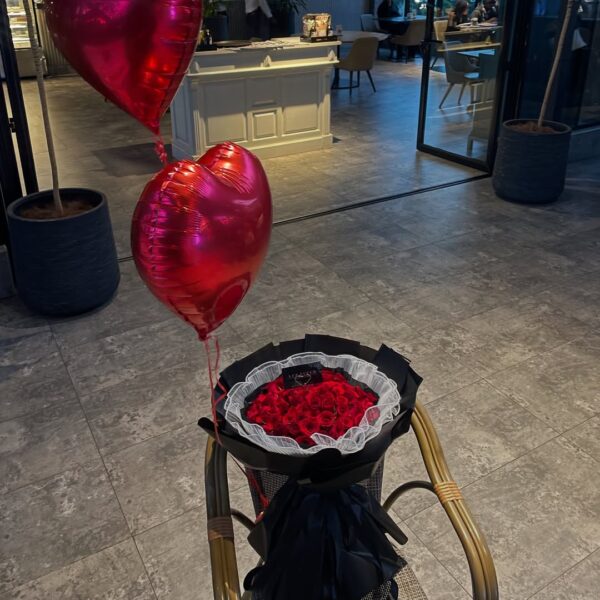 Heart of Romance – LF 100 Stem Red Rose Bouquet with Heart Balloon
