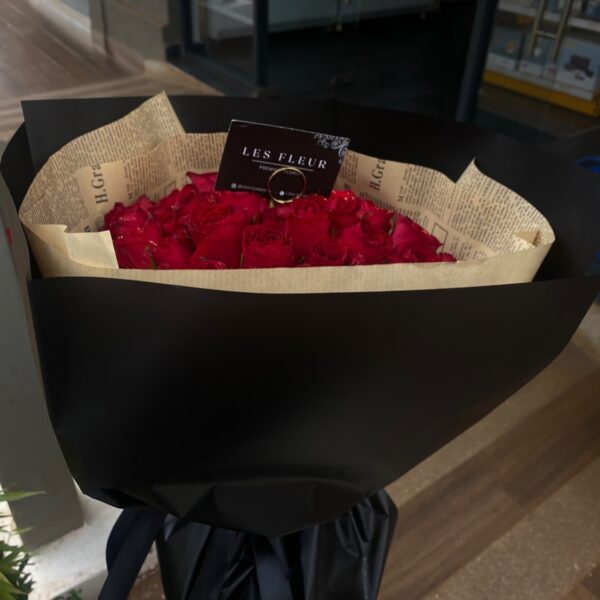 Noir Édition – LF 60 Premium Red Roses