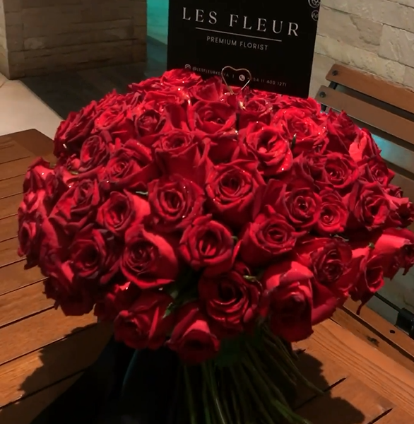 Crimson Legacy – LF 100 Red Rose Bouquet