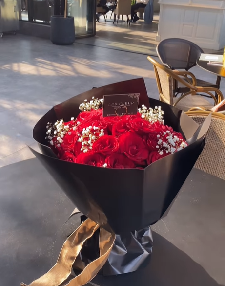 Crimson Mist – LF 40 Red Rose Bouquet Mixed With Gypsophila