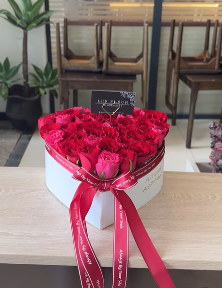 Sweet Romance – Small LF Mixed Red & Pink Rose Box Arrangement