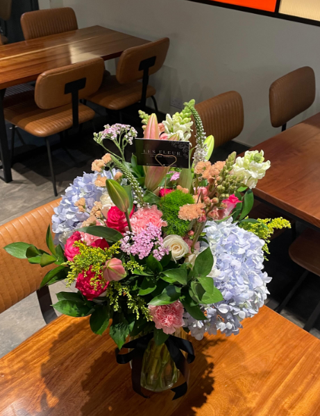 Garden Luxe Symphony – LF 50 Mixed Rose, Lily & Hydrangea Vase Arrangement