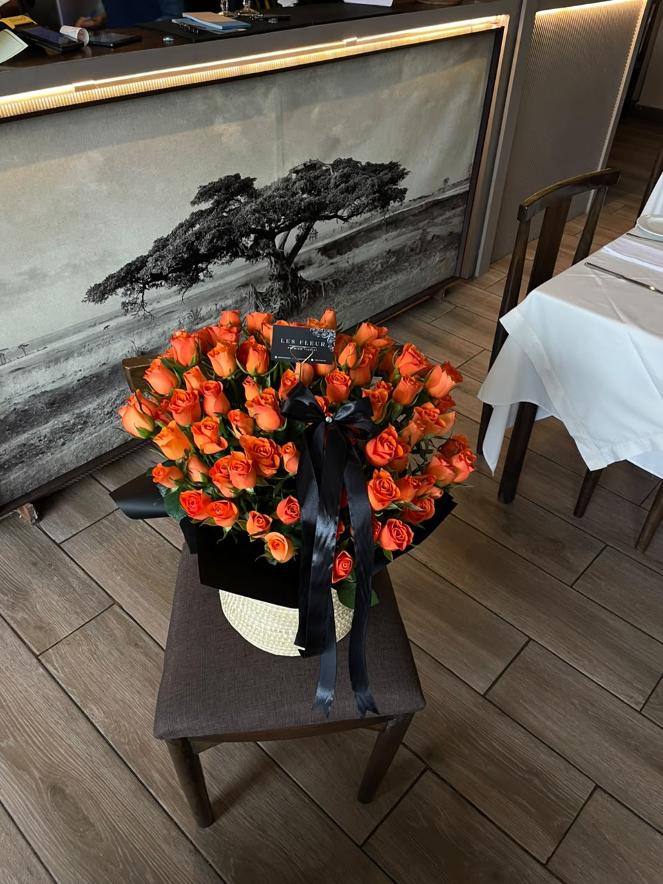 Sunset Royale – LF 100 Stem Orange Rose Basket Arrangement - Image 2