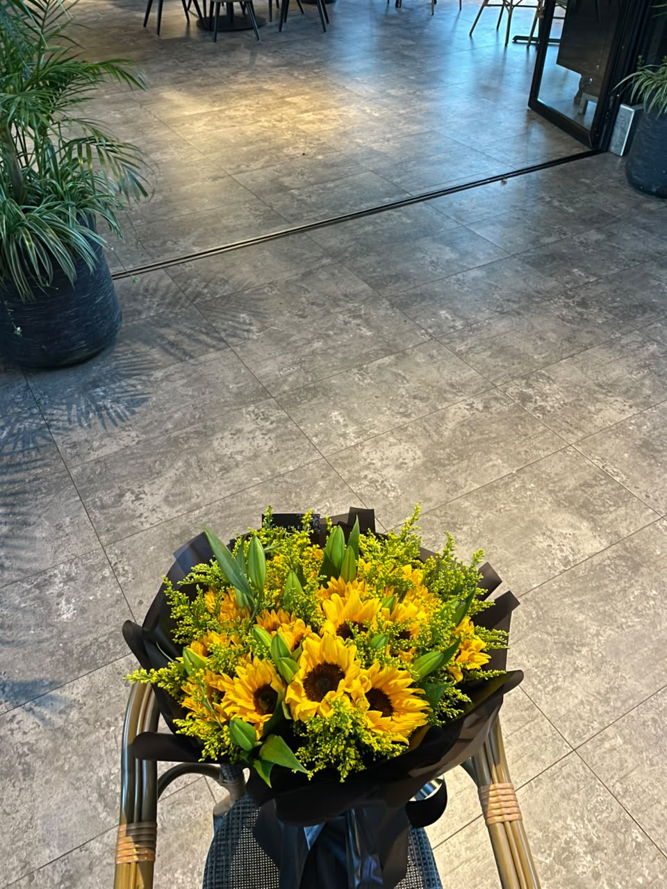Golden Radiance – LF 60 Stem Mixed Sunflower, Lily & Solidago Bouquet - Image 2